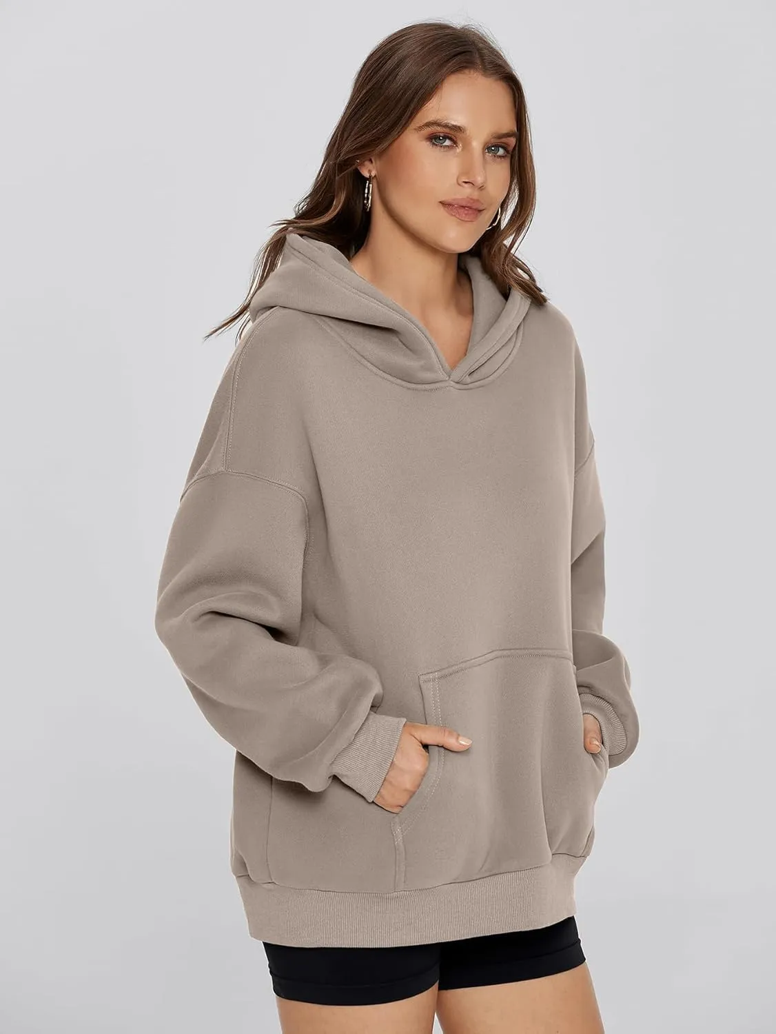 Glamaker Women's Oversized Essentials Hoodies Fleece Sweatshirts Fall Long Sleeve Sweater Pullover Hoodie With Pocket