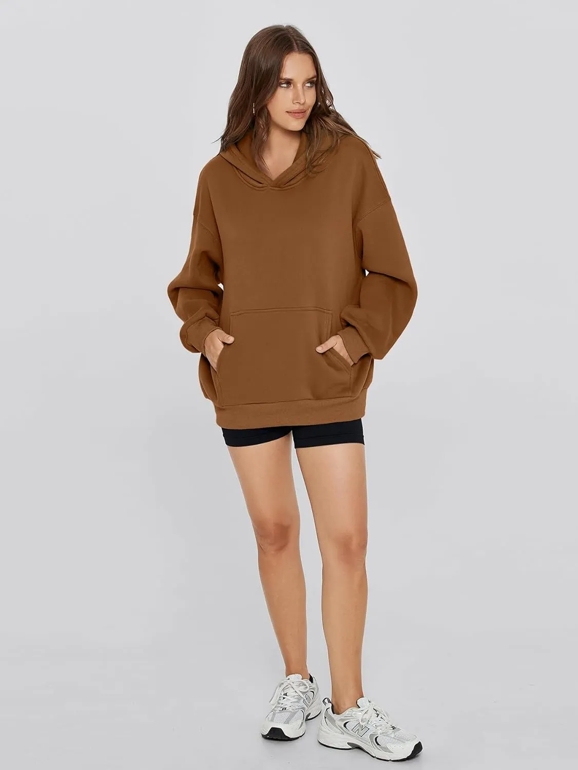 Glamaker Women's Oversized Essentials Hoodies Fleece Sweatshirts Fall Long Sleeve Sweater Pullover Hoodie With Pocket