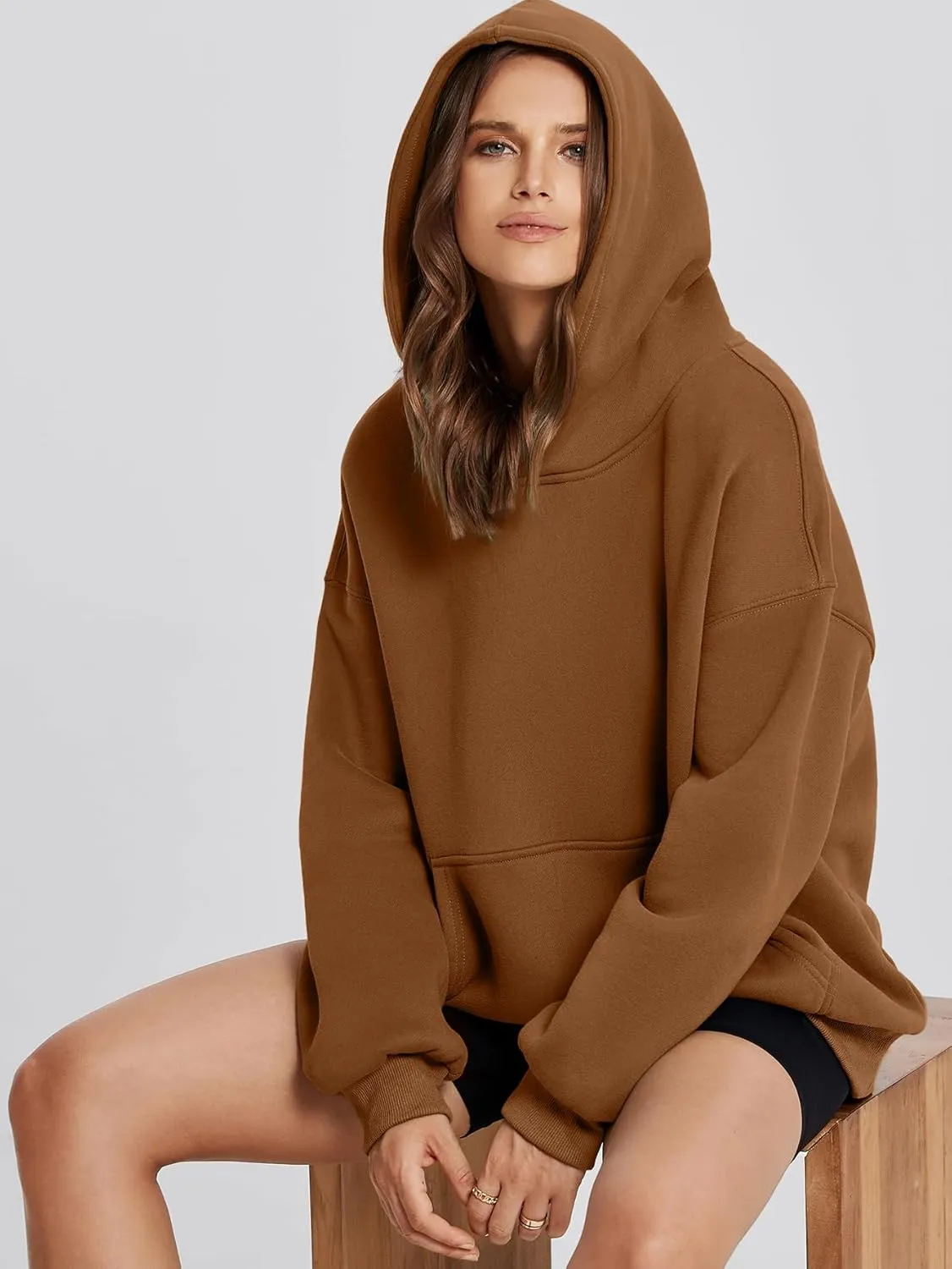 Glamaker Women's Oversized Essentials Hoodies Fleece Sweatshirts Fall Long Sleeve Sweater Pullover Hoodie With Pocket